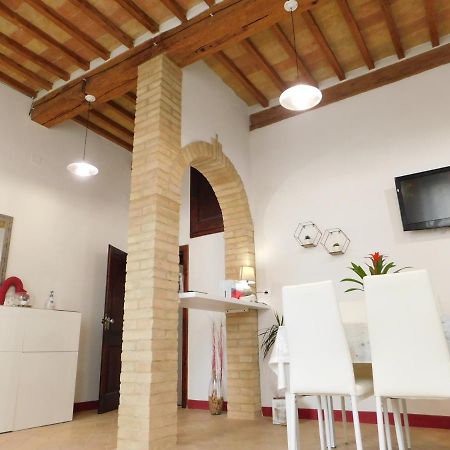 Otello Guest House Montalcino Exterior foto